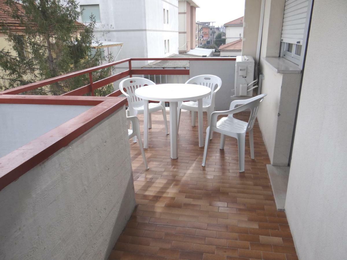 Grande Appartamento Al Mare Martinsicuro Εξωτερικό φωτογραφία